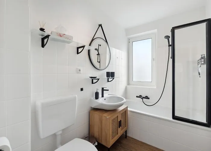 Amalfi A01 - Gemuetliche 2 Zi-wohnung Mit Boxspringbetten Und Smart Tv *